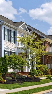 A row of homes in an HOA community